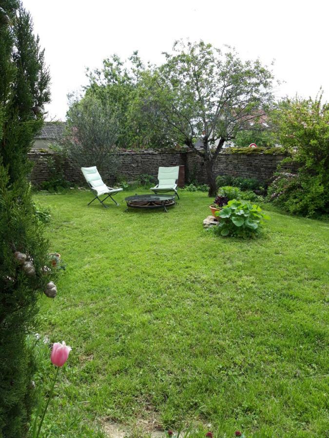 Le Bois De Laval Bed and Breakfast Marey-les-Fussey Buitenkant foto